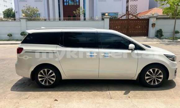 Acheter Occasion Voiture Kia Carnival Autre à Bavet, Svay Rieng Province Acheter Occasion Voiture Kia Carnival Autre à Bavet, Svay Rieng Province