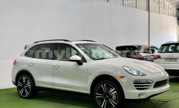 Buy Used Porsche Cayenne White Car in Phnom Penh in Phnom Penh Buy Used Porsche Cayenne White Car in Phnom Penh in Phnom Penh