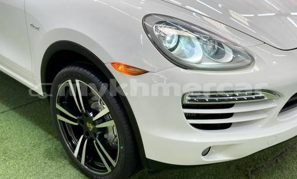 Buy Used Porsche Cayenne White Car in Phnom Penh in Phnom Penh Buy Used Porsche Cayenne White Car in Phnom Penh in Phnom Penh