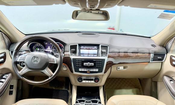 Buy Used Mercedes-Benz GLC White Car in Chbar Mon in Kampong Speu Province Buy Used Mercedes-Benz GLC White Car in Chbar Mon in Kampong Speu Province