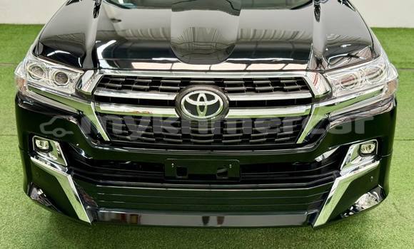 Buy Used Toyota Land Cruiser Black Car in Phnom Penh in Phnom Penh Buy Used Toyota Land Cruiser Black Car in Phnom Penh in Phnom Penh