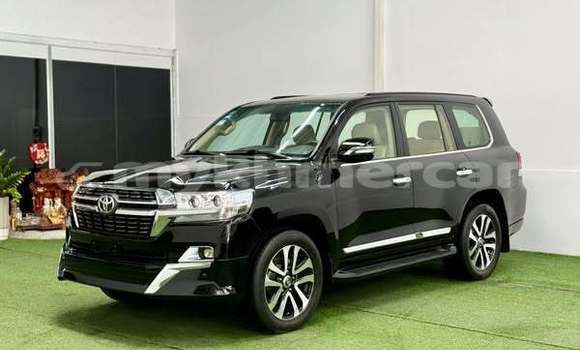 Buy Used Toyota Land Cruiser Black Car in Phnom Penh in Phnom Penh Buy Used Toyota Land Cruiser Black Car in Phnom Penh in Phnom Penh