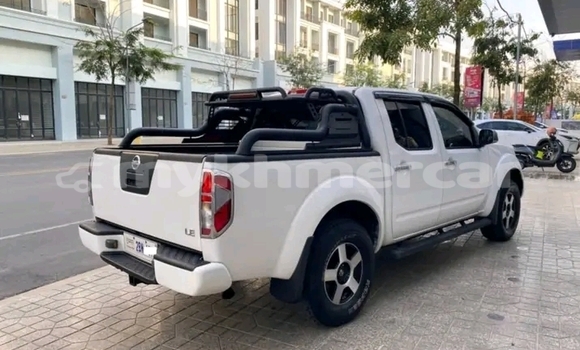 Buy Used Toyota Hilux White Car in Chbar Mon in Kampong Speu Province Buy Used Toyota Hilux White Car in Chbar Mon in Kampong Speu Province