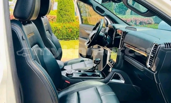 Buy Used Ford Ranger (North America) White Car in Kampong Cham in Kampong Cham Province Buy Used Ford Ranger (North America) White Car in Kampong Cham in Kampong Cham Province