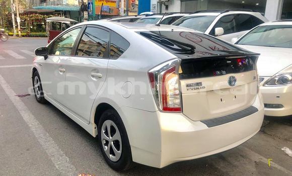 Acheter Occasion Voiture Toyota Prius Blanc à Phnom Penh, Phnom Penh Acheter Occasion Voiture Toyota Prius Blanc à Phnom Penh, Phnom Penh