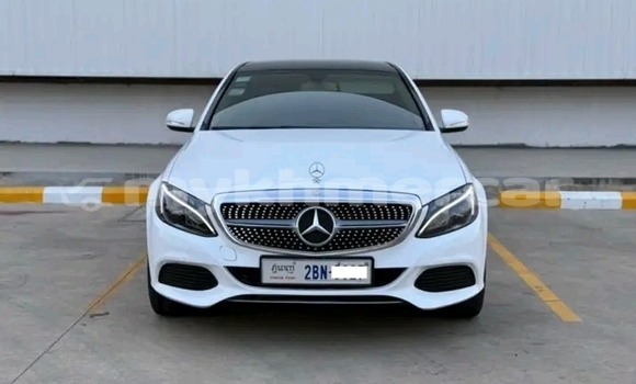 Buy Used Mercedes-Benz A-klasse White Car in Chbar Mon in Kampong Speu Province Buy Used Mercedes-Benz A-klasse White Car in Chbar Mon in Kampong Speu Province