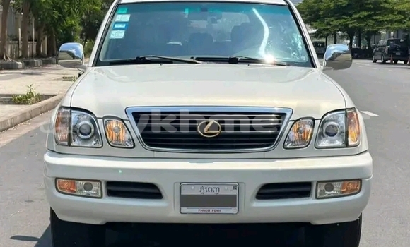 Buy Used Lexus LX 450 Other Car in Chbar Mon in Kampong Speu Province Buy Used Lexus LX 450 Other Car in Chbar Mon in Kampong Speu Province