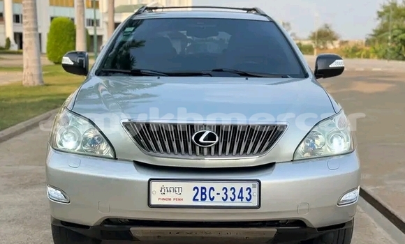 Buy Used Lexus RX 330 Other Car in Cheom Ksan in Preah Vihear Province Buy Used Lexus RX 330 Other Car in Cheom Ksan in Preah Vihear Province