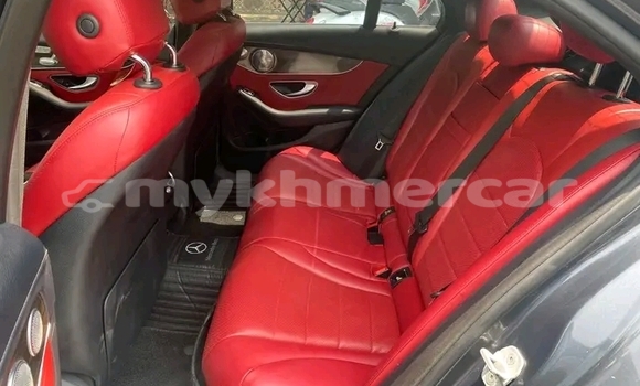Buy Used Mercedes-Benz C180 coupe Black Car in Battambang in Battambang Province Buy Used Mercedes-Benz C180 coupe Black Car in Battambang in Battambang Province