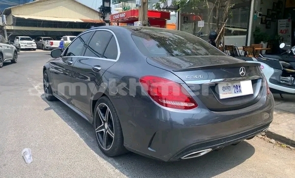 Buy Used Mercedes-Benz C180 coupe Black Car in Battambang in Battambang Province Buy Used Mercedes-Benz C180 coupe Black Car in Battambang in Battambang Province