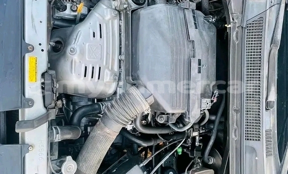 Buy Used Toyota RAV4 Other Car in Chbar Mon in Kampong Speu Province Buy Used Toyota RAV4 Other Car in Chbar Mon in Kampong Speu Province