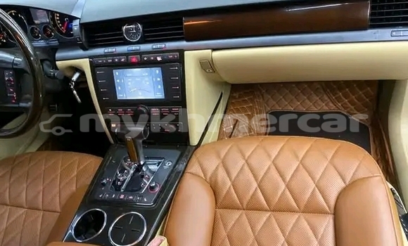 Buy Used Volkswagen Golf Green Car in Koulen in Preah Vihear Province Buy Used Volkswagen Golf Green Car in Koulen in Preah Vihear Province