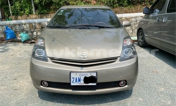 Buy Used Toyota Prius Other Car in Chbar Mon in Kampong Speu Province Buy Used Toyota Prius Other Car in Chbar Mon in Kampong Speu Province