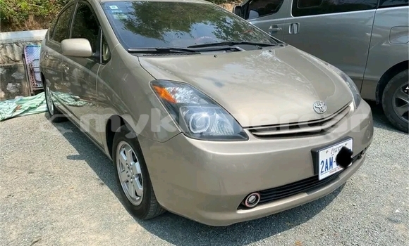 Buy Used Toyota Prius Other Car in Chbar Mon in Kampong Speu Province Buy Used Toyota Prius Other Car in Chbar Mon in Kampong Speu Province