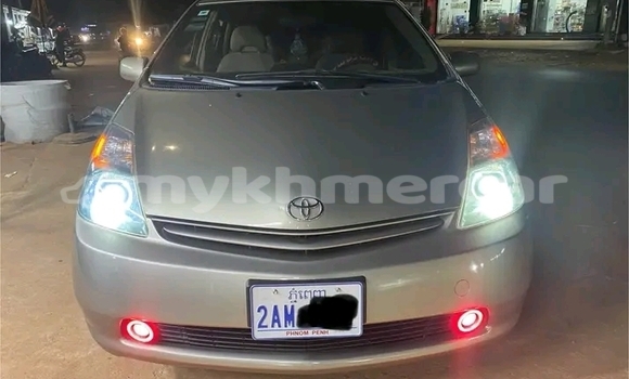 Buy Used Toyota Prius Other Car in Chbar Mon in Kampong Speu Province Buy Used Toyota Prius Other Car in Chbar Mon in Kampong Speu Province