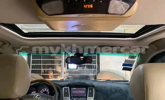 Buy Used Toyota Highlander Other Car in Chbar Mon in Kampong Speu Province Buy Used Toyota Highlander Other Car in Chbar Mon in Kampong Speu Province
