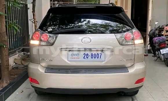 Buy Used Toyota Highlander Other Car in Chbar Mon in Kampong Speu Province Buy Used Toyota Highlander Other Car in Chbar Mon in Kampong Speu Province