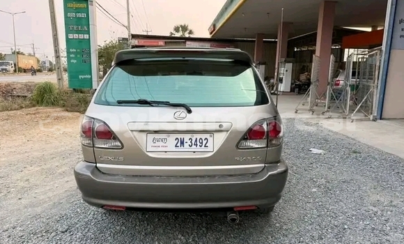 Buy Used Lexus RX 330 Other Car in Chbar Mon in Kampong Speu Province Buy Used Lexus RX 330 Other Car in Chbar Mon in Kampong Speu Province