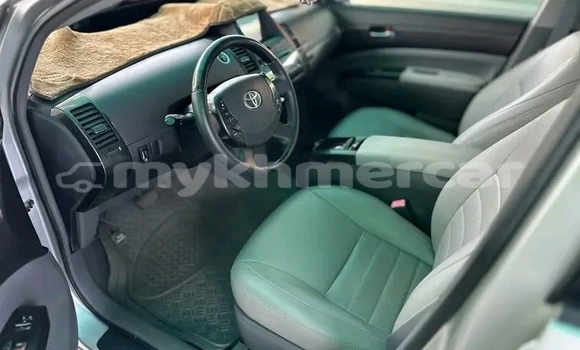 Buy Used Toyota Prius Other Car in Chbar Mon in Kampong Speu Province Buy Used Toyota Prius Other Car in Chbar Mon in Kampong Speu Province