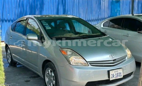Buy Used Toyota Prius Other Car in Chbar Mon in Kampong Speu Province Buy Used Toyota Prius Other Car in Chbar Mon in Kampong Speu Province