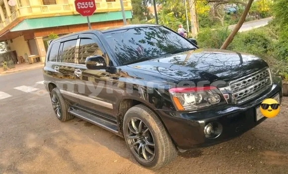 Buy Used Toyota Highlander Other Car in Cheom Ksan in Preah Vihear Province Buy Used Toyota Highlander Other Car in Cheom Ksan in Preah Vihear Province