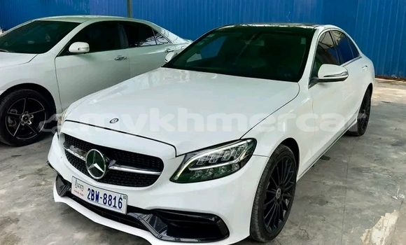 Buy Used Mercedes-Benz Maybach S-klasse White Car in Khemarak Phoumin in Koh Kong Province Buy Used Mercedes-Benz Maybach S-klasse White Car in Khemarak Phoumin in Koh Kong Province
