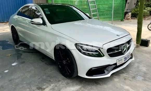 Buy Used Mercedes-Benz Maybach S-klasse White Car in Khemarak Phoumin in Koh Kong Province Buy Used Mercedes-Benz Maybach S-klasse White Car in Khemarak Phoumin in Koh Kong Province