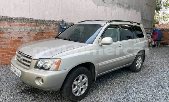 Buy Used Toyota Highlander Other Car in Chbar Mon in Kampong Speu Province Buy Used Toyota Highlander Other Car in Chbar Mon in Kampong Speu Province