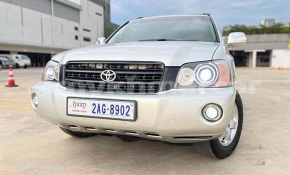 ទិញ បានប្រើ Toyota Highlander Other ឡាន} ក្នុង Bavet ក្នុង Svay Rieng Province