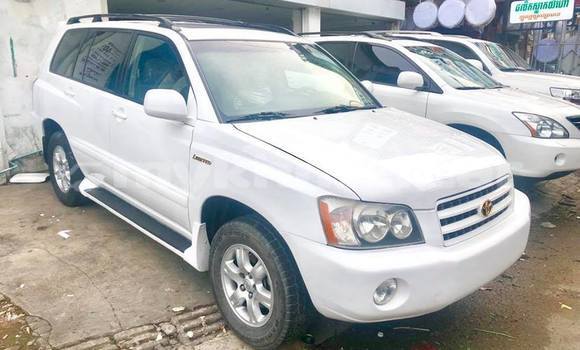 Acheter Occasion Voiture Toyota Highlander Blanc à Phnom Penh, Phnom Penh Acheter Occasion Voiture Toyota Highlander Blanc à Phnom Penh, Phnom Penh