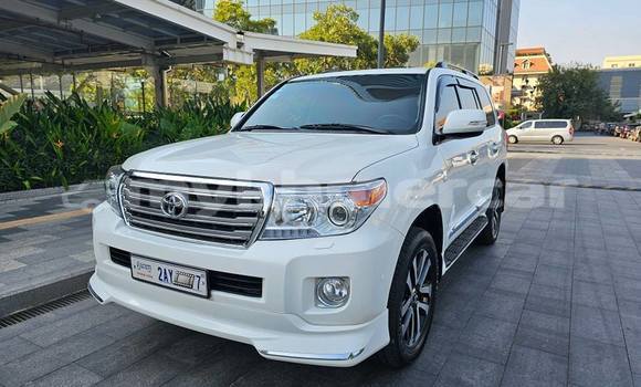 Buy Used Toyota Land Cruiser Other Car in Bavet in Svay Rieng Province Buy Used Toyota Land Cruiser Other Car in Bavet in Svay Rieng Province