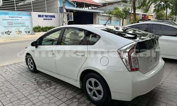 Buy Used Toyota Prius Other Car in Bavet in Svay Rieng Province Buy Used Toyota Prius Other Car in Bavet in Svay Rieng Province