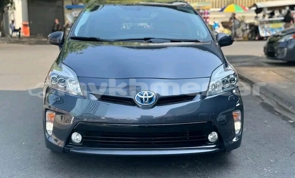 Buy Used Toyota Prius Other Car in Cheom Ksan in Preah Vihear Province Buy Used Toyota Prius Other Car in Cheom Ksan in Preah Vihear Province