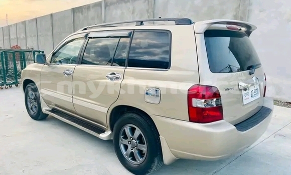 Buy Used Toyota Highlander Other Car in Chbar Mon in Kampong Speu Province Buy Used Toyota Highlander Other Car in Chbar Mon in Kampong Speu Province