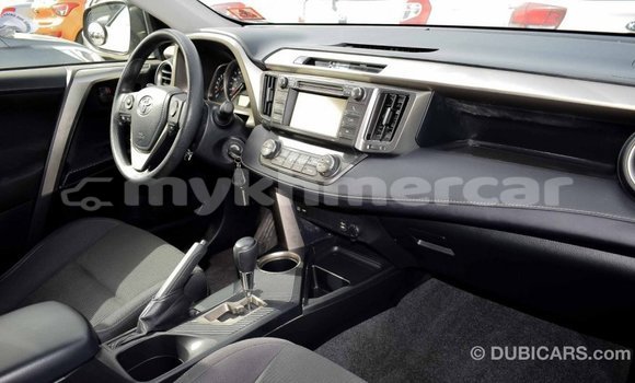 Buy Import Toyota HiAce Other Truck in Import - Dubai in Kampot Province Buy Import Toyota HiAce Other Truck in Import - Dubai in Kampot Province