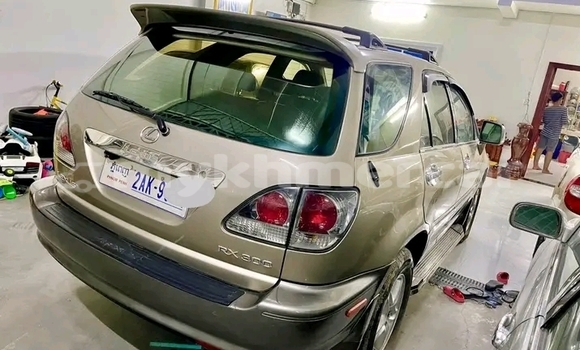 Buy Used Lexus RX 300 Other Car in Chbar Mon in Kampong Speu Province Buy Used Lexus RX 300 Other Car in Chbar Mon in Kampong Speu Province