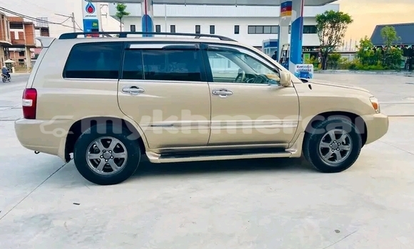 Buy Used Toyota Highlander Other Car in Chbar Mon in Kampong Speu Province Buy Used Toyota Highlander Other Car in Chbar Mon in Kampong Speu Province