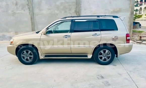 Buy Used Toyota Highlander Other Car in Chbar Mon in Kampong Speu Province Buy Used Toyota Highlander Other Car in Chbar Mon in Kampong Speu Province