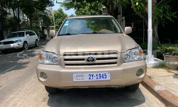 Buy Used Toyota Highlander Other Car in Chbar Mon in Kampong Speu Province Buy Used Toyota Highlander Other Car in Chbar Mon in Kampong Speu Province