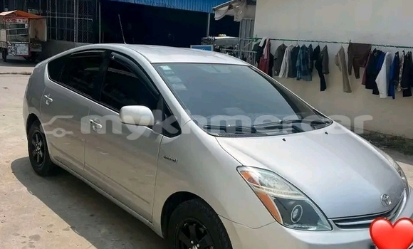 Buy Used Toyota Prius Other Car in Chbar Mon in Kampong Speu Province Buy Used Toyota Prius Other Car in Chbar Mon in Kampong Speu Province