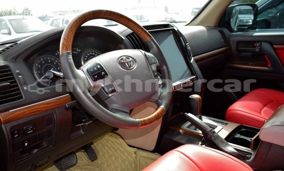 Buy Import Toyota Land Cruiser Black Car in Import - Dubai in Kampot Province Buy Import Toyota Land Cruiser Black Car in Import - Dubai in Kampot Province
