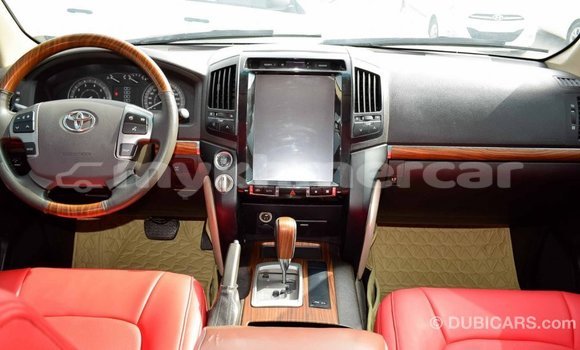 Buy Import Toyota Land Cruiser Black Car in Import - Dubai in Kampot Province Buy Import Toyota Land Cruiser Black Car in Import - Dubai in Kampot Province