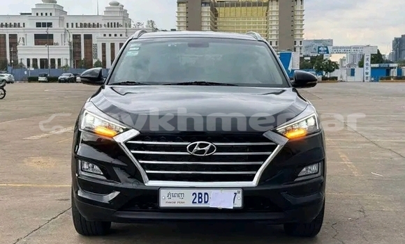 Buy Used Hyundai Tucson Black Car in Cheom Ksan in Preah Vihear Province Buy Used Hyundai Tucson Black Car in Cheom Ksan in Preah Vihear Province