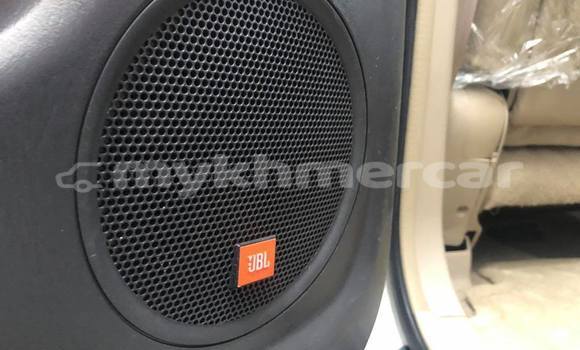 Acheter Occasion Voiture Toyota Highlander Blanc à Phnom Penh, Phnom Penh Acheter Occasion Voiture Toyota Highlander Blanc à Phnom Penh, Phnom Penh