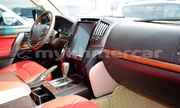 Buy Import Toyota Land Cruiser Black Car in Import - Dubai in Kampot Province Buy Import Toyota Land Cruiser Black Car in Import - Dubai in Kampot Province