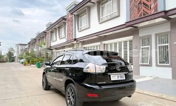 Buy Used Lexus RX 330 Other Car in Chbar Mon in Kampong Speu Province Buy Used Lexus RX 330 Other Car in Chbar Mon in Kampong Speu Province