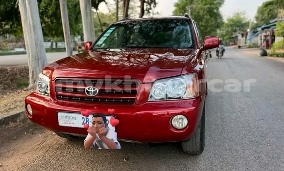 Buy Used Toyota Highlander Red Car in Chbar Mon in Kampong Speu Province Buy Used Toyota Highlander Red Car in Chbar Mon in Kampong Speu Province