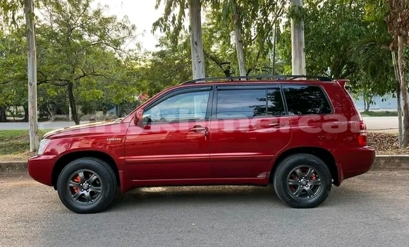 Buy Used Toyota Highlander Red Car in Chbar Mon in Kampong Speu Province Buy Used Toyota Highlander Red Car in Chbar Mon in Kampong Speu Province