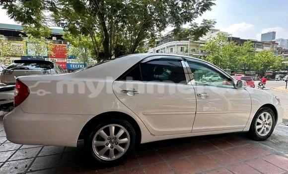Buy Used Toyota Camry White Car in Cheom Ksan in Preah Vihear Province Buy Used Toyota Camry White Car in Cheom Ksan in Preah Vihear Province