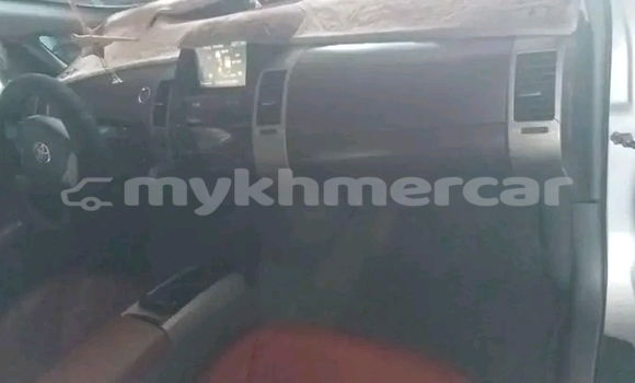 Buy Used Toyota Prius Other Car in Cheom Ksan in Preah Vihear Province Buy Used Toyota Prius Other Car in Cheom Ksan in Preah Vihear Province